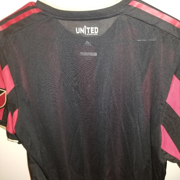 Authentic Atlanta United jersey - Picture 5 of 5